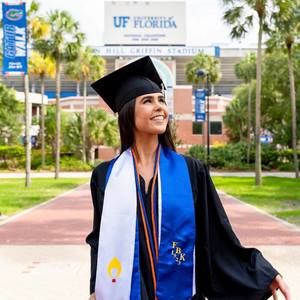 Meet your Posher, Isabella